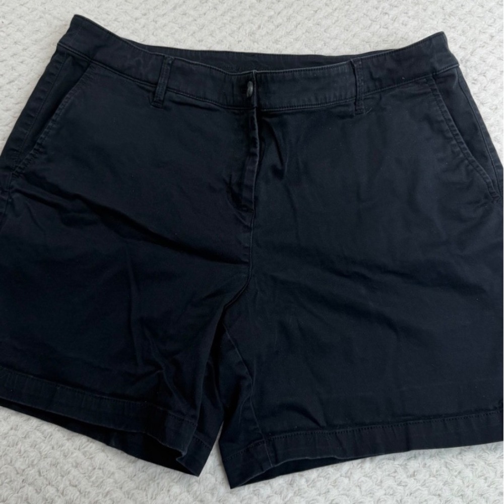 Tommy Bahama Shorts Womens 16 Black Stretch Chino Casual Pockets Summer